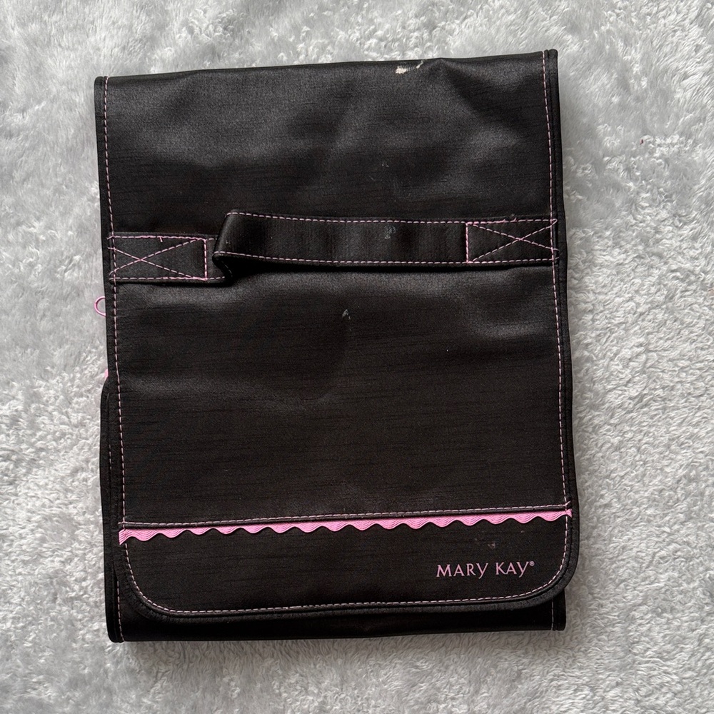 Mary Kay Black and Pink Roll Up Hanging Travel Makeup Organizer Bag